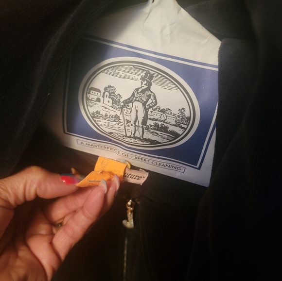 2pc Set $Final Markdown - Picture 7 of 10